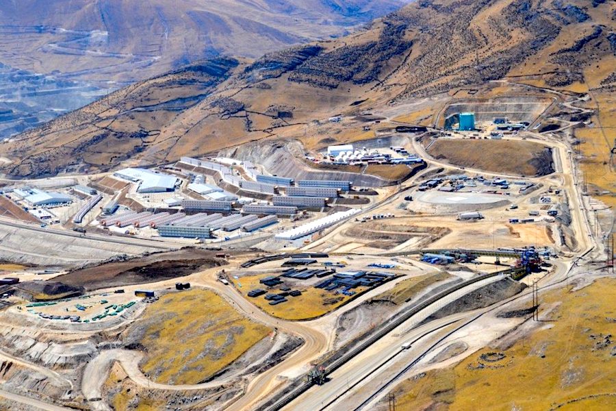 受停产影响 秘鲁Las Bambas铜矿3000名工人被解雇